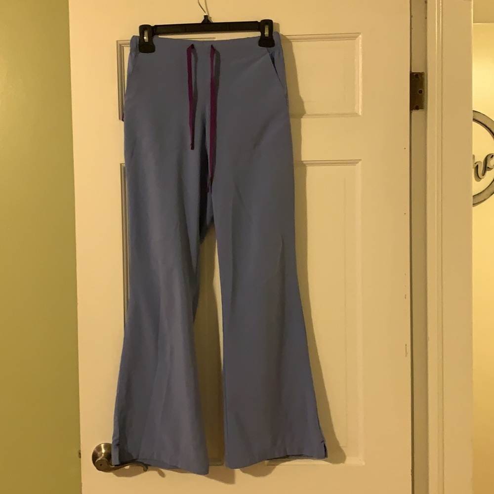 Scrub Bundle - image 4